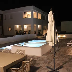 https://house-emjalemi.in-istria.net